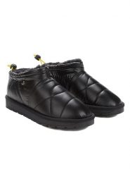 ISLAND BOOT Botki "Iva" w kolorze czarnym rozmiar: 39. Czarne botki Island Boot, bez wzorów, bez obcasa, bez zapięcia. Za 69.75 zł.