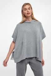 Ponczo damskie Kailey JOOP!. Swetry Joop!, m, bez wzorów, bez ramiączek. Za 919.00 zł.