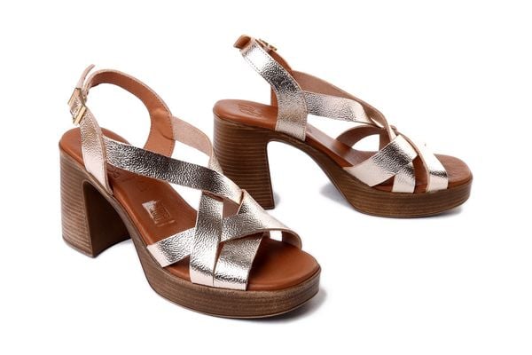 Oh! My Sandals 5938 duna cava, sandały damskie. Żółte sandały Oh My Sandals, bez wzorów, ze skóry, bez obcasa, bez zapięcia. Za 223.93 zł.