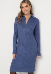 Granatowa Sweterkowa Sukienka Pudełkowa z Bawełną i Wełną Ozdobiona Suwakiem Reimia. Niebieskie sukienki Born2be, na co dzień, uniwersalny, bez wzorów, z bawełny, klasyczne, bez kołnierzyka, bez ramiączek. Za 79.99 zł.