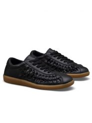 C'M Sneakersy w kolorze czarnym rozmiar: 38. Czarne trampki C'M, bez wzorów, bez zapięcia. Za 129.45 zł.