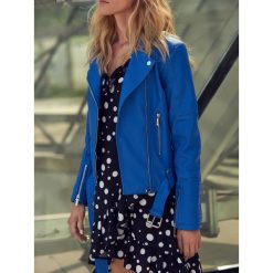 SUKIENKA DAMSKA W GROSZKI, W KROPKI. Czarne sukienki TOP SECRET, na jesień, bez wzorów, z tkaniny, eleganckie, bez kołnierzyka, bez ramiączek, mini. W wyprzedaży za 39.99 zł.