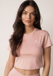 Różowy Krótki T-shirt w Stylu Basic z Minimalistycznym Nadrukiem Orithana. Czerwone koszulki sportowe Born2be, bez wzorów, z jeansu, bez ramiączek. Za 29.99 zł.