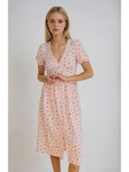 Monki Sukienka w kolorze jasnoróżowym rozmiar: 32. Różowe sukienki Monki, bez wzorów, bez kołnierzyka, bez ramiączek, midi. Za 43.99 zł.