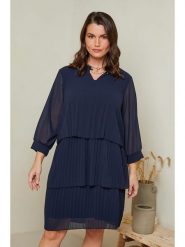 Curvy Lady Sukienka w kolorze granatowym rozmiar: 44/46. Niebieskie sukienki Curvy Lady, bez wzorów, klasyczne, bez kołnierzyka, bez ramiączek, midi. Za 74.81 zł.