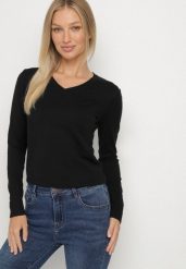 Czarny Sweter z Wiskozą i Dekoltem w Serek Olisela. Czarne swetry Born2be, m, bez wzorów, z wiskozy, bez ramiączek. Za 49.99 zł.