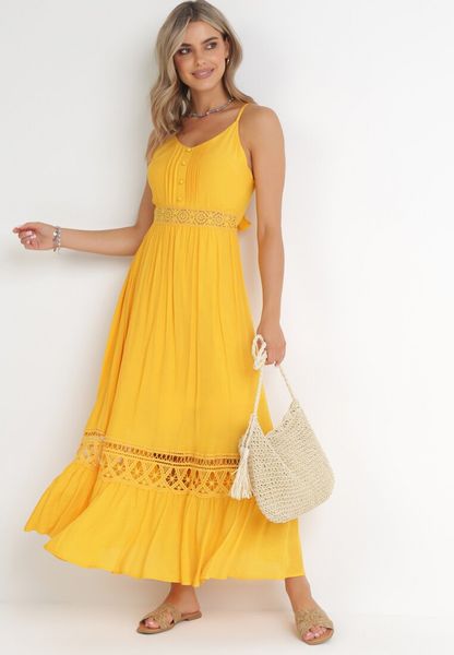 Żółta Rozkloszowana Sukienka z Koronką na Ramiączkach Sawita. Żółte sukienki Born2be, na lato, m, bez wzorów, z koronki, wakacyjne, bez kołnierzyka, bez ramiączek, rozkloszowane. Za 169.99 zł.