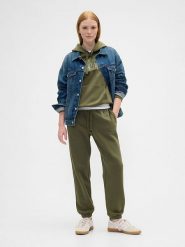 GAP Spodnie dresowe w kolorze khaki rozmiar: XS. Brązowe spodnie dresowe GAP, xs, bez wzorów, z dresówki. Za 79.40 zł.