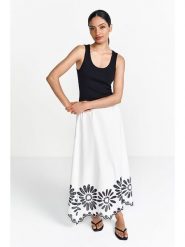 Rich & Royal Top w kolorze czarnym rozmiar: L. Czarne topy Rich & Royal, l, bez wzorów, bez kołnierzyka, bez ramiączek. Za 88.02 zł.