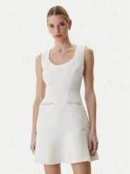 Guess Sukienka koktajlowa W6RK28 WJ632 Écru Regular Fit. Sukienki Guess, xs, z aplikacjami, z syntetyku, wizytowe, bez kołnierzyka, bez ramiączek. Za 699.99 zł.