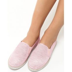 Różowe Espadryle One Moment. Espadryle Born2be. Za 29.99 zł.