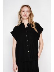 Le Jardin du Lin Lniana bluzka w kolorze czarnym rozmiar: 42. Czarne bluzki Le jardin du lin, bez wzorów, ze lnu, bez kołnierzyka, bez ramiączek. Za 130.99 zł.