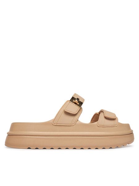 Steve Madden Klapki Bigschmona 11003858 Beżowy. Brązowe klapki Steve Madden, bez wzorów, ze skóry, bez obcasa. Za 339.99 zł.