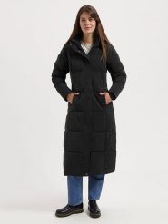 TRAVELIN' Płaszcz zimowy w kolorze czarnym rozmiar: XL. Czarne płaszcze Travelin', na zimę, xl, bez wzorów, z puchu, bez kaptura. Za 459.04 zł.