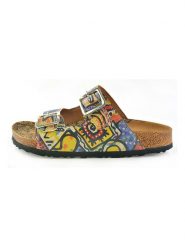 Calceo Klapki ze wzorem rozmiar: 36. Klapki Calceo, bez wzorów, z otwartym noskiem, bez obcasa. Za 130.99 zł.