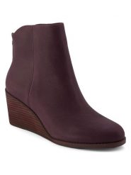 TOMS Skórzane botki w kolorze fioletowym na obcasie rozmiar: 39. Różowe botki Toms, bez wzorów, bez obcasa, na koturnie, bez zapięcia. Za 252.71 zł.