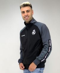 Kultowa bluza z zamkiem Madridista. Bluzy REAL MADRID, s, bez wzorów, z bawełny, bez kaptura. Za 266.11 zł.
