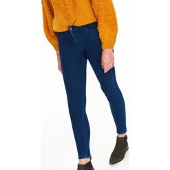 JEANSY RURKI. Jeansy TOP SECRET, bez wzorów. W wyprzedaży za 39.99 zł.