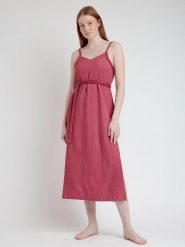 Admas Sukienka w kolorze czerwonym rozmiar: M. Czerwone sukienki Admas, m, bez wzorów, z bawełny, bez kołnierzyka, bez ramiączek, midi. Za 86.99 zł.