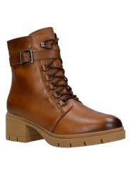 Wojas Skórzane botki w kolorze jasnobrązowym rozmiar: 39. Brązowe botki Wojas, bez wzorów, z materiału, bez obcasa, bez zapięcia. Za 391.59 zł.