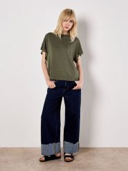 Apricot Koszulka w kolorze khaki rozmiar: S. Brązowe bluzki Apricot, s, bez wzorów, bez kołnierzyka, bez ramiączek. Za 43.99 zł.