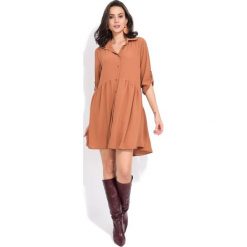FILLE DU COUTURIER sukienka damska Oriane 38 brązowy. Brązowe sukienki Fille Du Couturier, bez wzorów, bez kołnierzyka, bez ramiączek, koszulowe. W wyprzedaży za 168.00 zł.