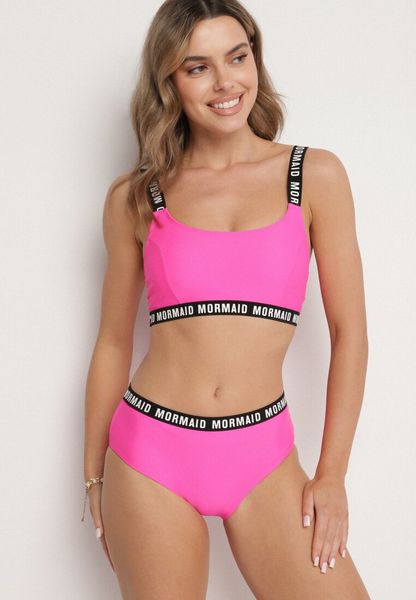 Różowe Bikini Sportowa Góra i Majtki Typu Figi z Napisami Nevianea. Czerwone bielizna sportowa Born2be, bez wzorów. Za 34.99 zł.