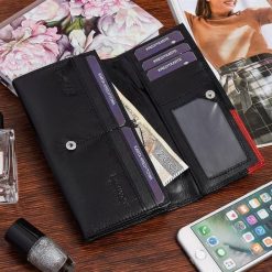 Damski skórzany portfel duży poziomy retro RFiD czarny BELTIMORE 040. Czarne portfele bez wzorów. Za 55.17 zł.