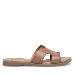 Klapki Lasocki. Brązowe klapki Lasocki, bez wzorów, bez obcasa. Za 119.99 zł.