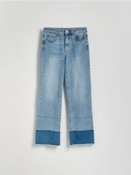 Jeansy bootcut fit - indigo jeans. Niebieskie jeansy Reserved, bez wzorów. W wyprzedaży za 119.99 zł.