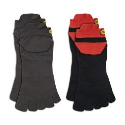 Skarpety krótkie Vibram Fivefingers. Szare skarpety Vibram Fivefingers, bez wzorów. Za 109.99 zł.