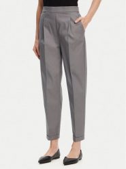United Colors Of Benetton Chinosy 40FADF092 Szary Slim Fit. Szare spodnie materiałowe United Colors of Benetton, m, bez wzorów, z bawełny. Za 149.99 zł.