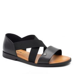 Sandały Lasocki. Czarne sandały Lasocki, bez wzorów, bez obcasa, na płaskiej podeszwie, bez zapięcia. Za 149.99 zł.