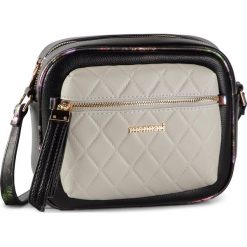 Torebka MONNARI - BAG2490-020 Black. Czarne listonoszki Monnari, bez wzorów, ze skóry ekologicznej, bez dodatków. W wyprzedaży za 109.00 zł.