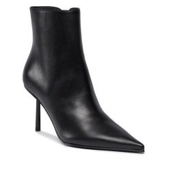 Botki Le Silla. Czarne botki LE SILLA, bez wzorów, bez obcasa, na szpilce, bez zapięcia. Za 3,849.00 zł.