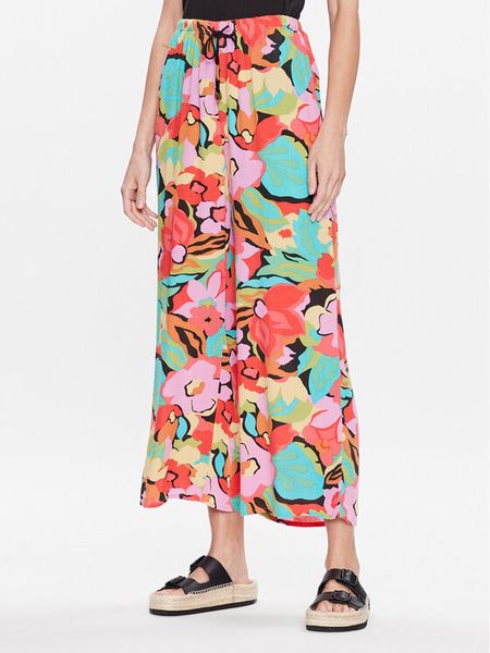 Billabong Spodnie dzianinowe Beach Spirit EBJNP00103 Kolorowy Regular Fit. Spodnie dresowe Billabong, xs, bez wzorów, z dzianiny. Za 139.99 zł.