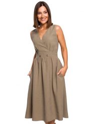 Stylove Sukienka w kolorze khaki rozmiar: L. Brązowe sukienki Stylove, l, bez wzorów, bez kołnierzyka, bez ramiączek, midi. Za 145.94 zł.