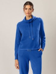 APART Sweter w kolorze niebieskim rozmiar: 44/46. Niebieskie swetry Apart, bez wzorów, z kaszmiru, bez ramiączek. Za 114.44 zł.