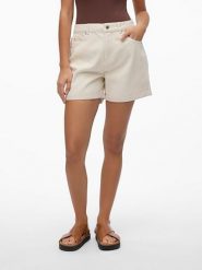 Vero Moda Szorty w kolorze beżowym rozmiar: XL. Brązowe szorty Vero Moda, z aplikacjami, ze skóry, klasyczne, z podwyższonym stanem. Za 92.42 zł.