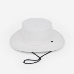 Kapelusz żeglarski Decathlon 500. Szare kapelusze DECATHLON, bez wzorów, z elastanu. Za 49.99 zł.