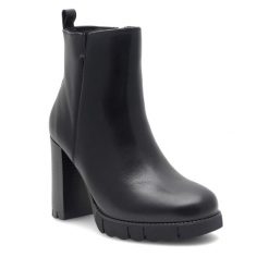 Botki Lasocki. Czarne botki Lasocki, bez wzorów, bez obcasa, na słupku, bez zapięcia. Za 329.99 zł.