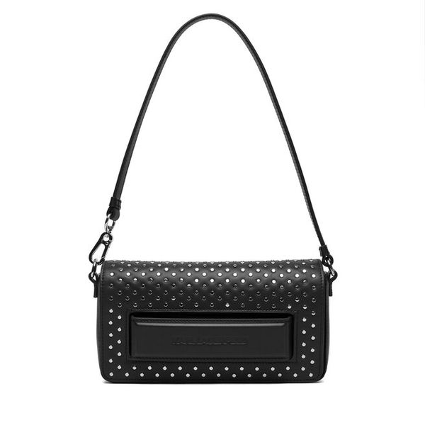 Torebka KARL LAGERFELD. Czarne torebki klasyczne KARL LAGERFELD, bez wzorów, bez dodatków. Za 859.99 zł.