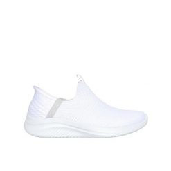 Buty damskie SKECHERS Ultra Flex 3.0 Cozy Streak. Białe obuwie sportowe Skechers, bez zapięcia. Za 349.00 zł.