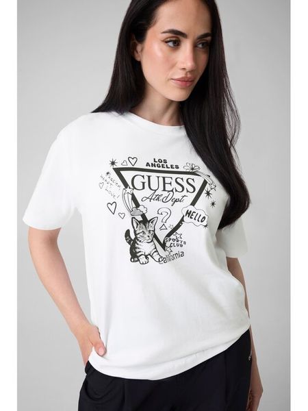 Guess T-Shirt V6YI13 K4301 Biały Regular Fit. Białe t-shirty Guess, m, z aplikacjami, z bawełny, bez kołnierzyka, bez ramiączek. Za 144.99 zł.