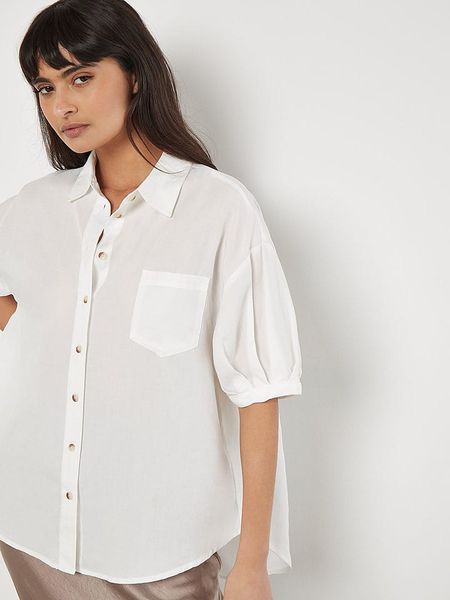 Apricot Koszula w kolorze białym rozmiar: XS. Białe koszule Apricot, xs, bez wzorów, bez kołnierzyka, bez ramiączek. Za 81.95 zł.