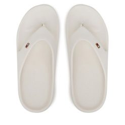 Japonki Tommy Hilfiger. Białe klapki TOMMY HILFIGER, bez wzorów, bez obcasa. Za 119.99 zł.