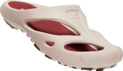 Kapcie damskie Keen Shanti Fawn/merlot Pink. Czerwone obuwie domowe Keen, bez wzorów, z gumy, bez zapięcia. Za 289.99 zł.