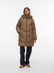 Vero Moda Płaszcz zimowy "VMHALSEY" w kolorze jasnobrązowym rozmiar: M. Brązowe płaszcze Vero Moda, na zimę, m, bez wzorów, z puchu, bez kaptura. Za 217.99 zł.