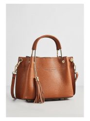 Christian Laurier Skórzana torebka "Lamy" w kolorze karmelowym - 27 x 18 x 11 cm rozmiar: onesize. Brązowe torby na ramię Christian Laurier, bez wzorów, z materiału, przez ramię, bez dodatków. Za 317.62 zł.