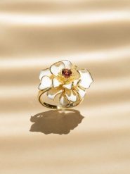 DIAMANTA Złoty pierścionek "Fleur flamboyante" z granatem rozmiar: 52. Żółte pierścionki DIAMANTA, z granatem, złote. Za 5,709.95 zł.